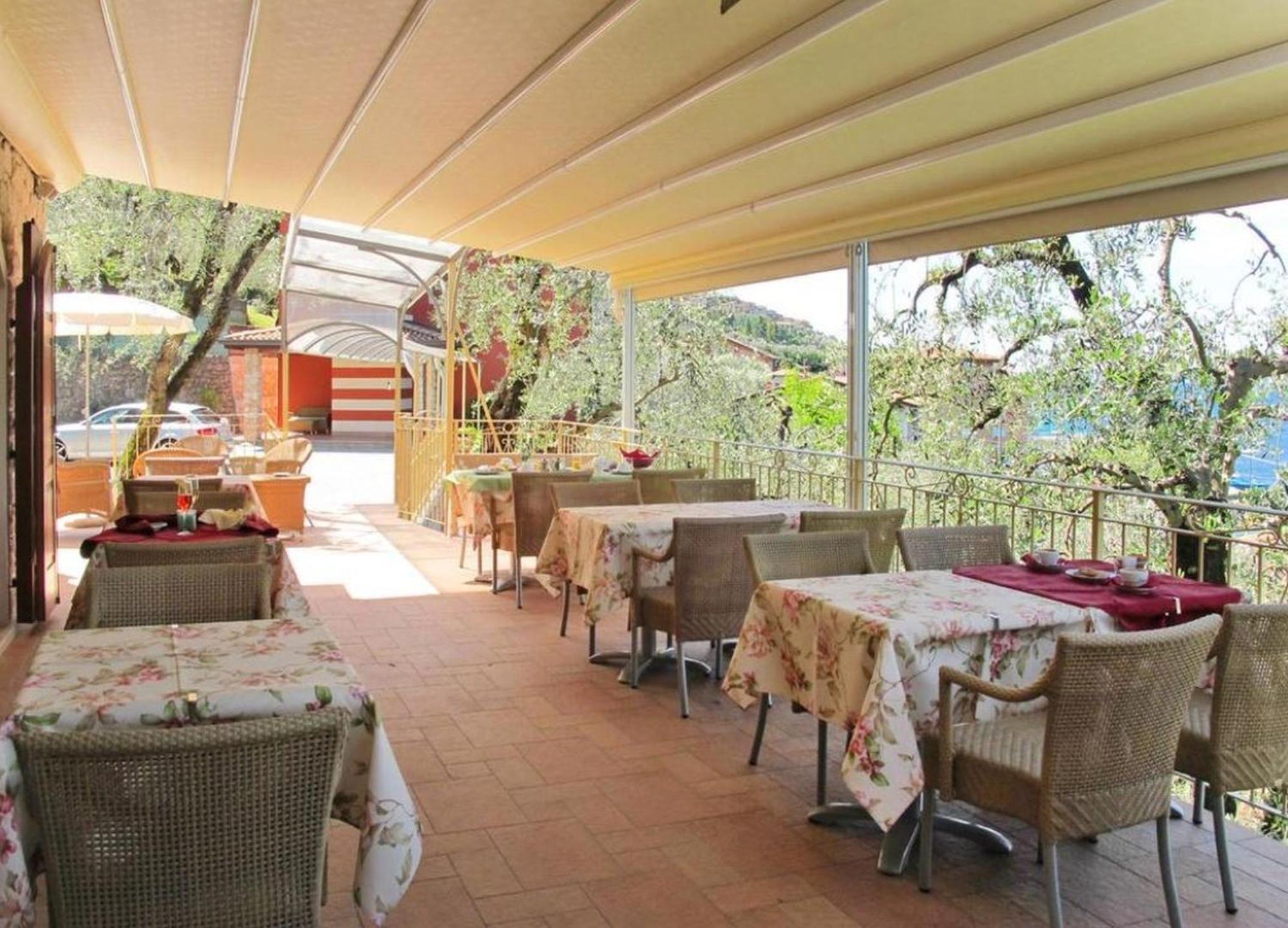 Residence Casa Maria Assenza di Brenzone Exterior photo